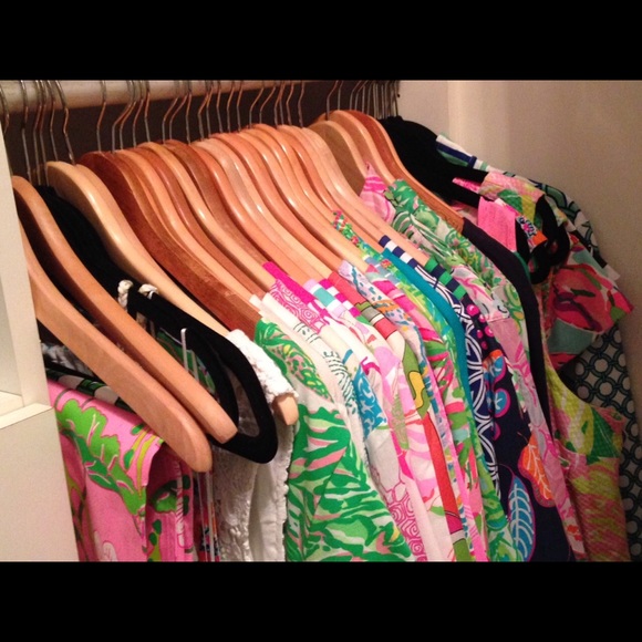 Jen Lancaster, Poshmark Ambassador - Picture 2 of 8